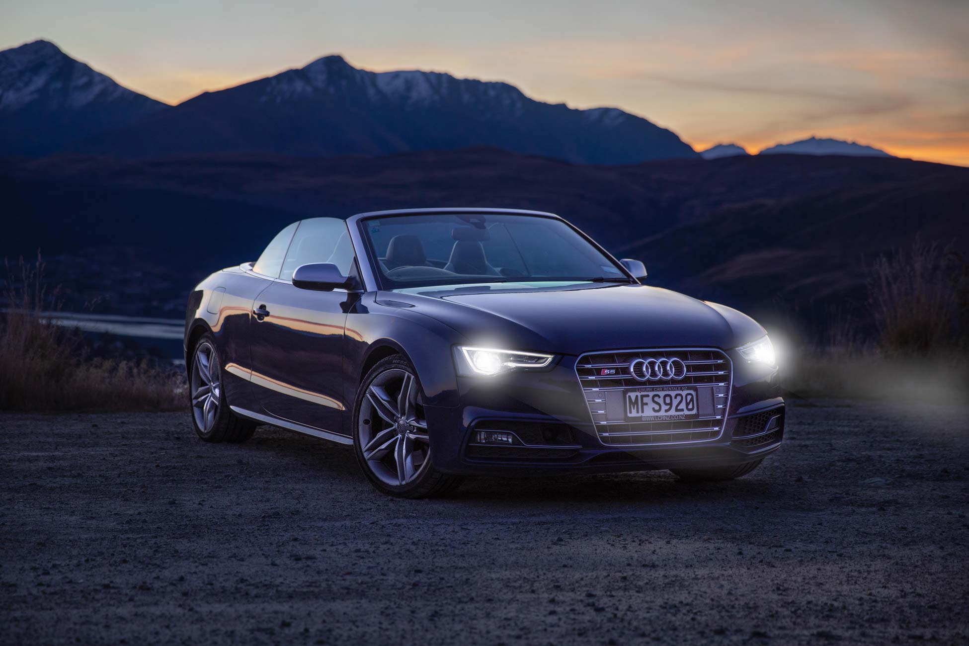 hire car Queenstown