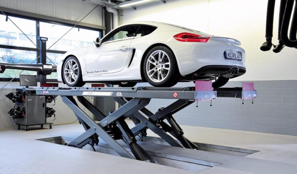 Scissor lift car hoists